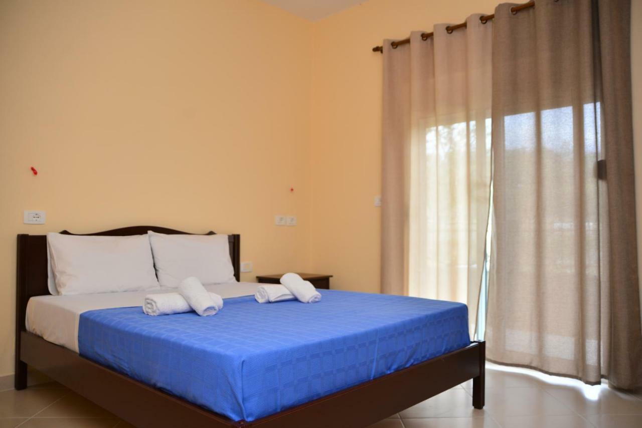 Hotel Villa Ago Permet Exterior photo